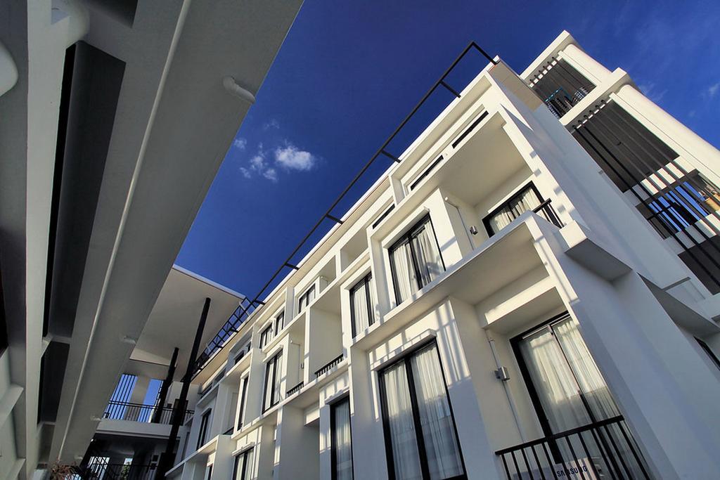 Win D Hotel Nakhonratchasima Zewnętrze zdjęcie