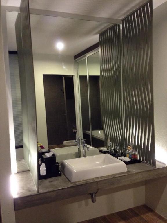 Win D Hotel Nakhonratchasima Zewnętrze zdjęcie