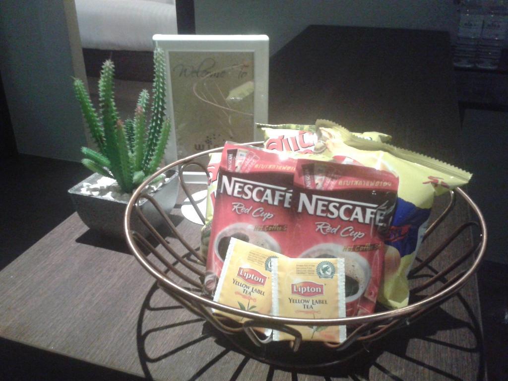Win D Hotel Nakhonratchasima Zewnętrze zdjęcie